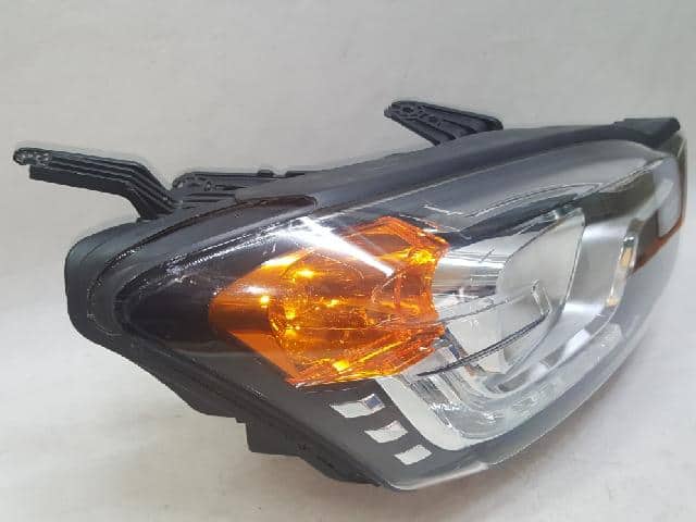 Optico Izquierdo Ssangyong Korando 15 19 Con Led Original 8310534000