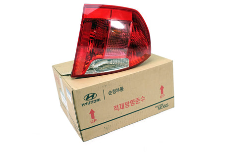 Foco Trasero Izquierdo Original 924011E030 New Accent 06-10