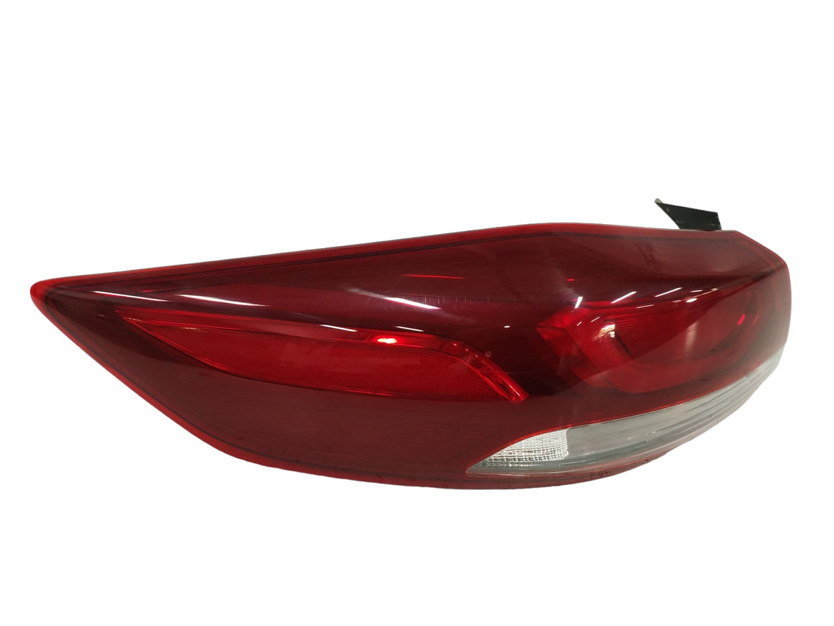 Foco Trasero Izquierdo 17 19  Alternativo Con Led Hyundai All New Elantra 92401F2100